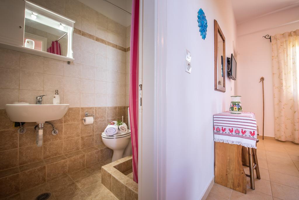 Physis Studios Vasilikí Cameră foto